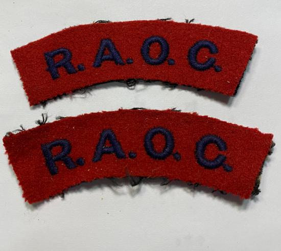 WW2 British Royal Army Ordnance Corp Cloth Shoulder Titles