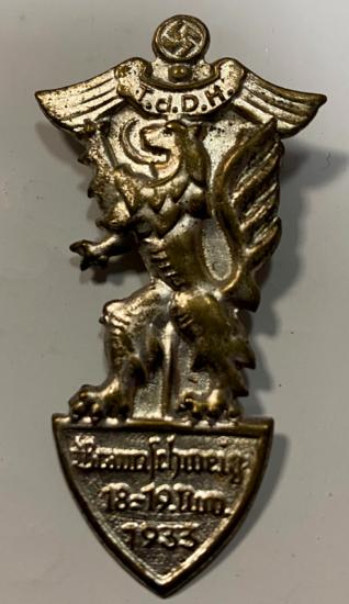 WW2 German Braunschweig 1933 Day Of German Trades Badge 