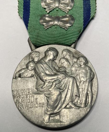 WW2 Italian Mothres Medal