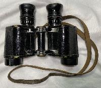 WW2 British binoculars 8x with original case and neck strap.