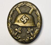 WW2 German Black Wounds  Badge 