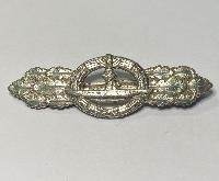 WW2 German Kriegsmarine U-Boat Front Clasp in Silver Second Pattern