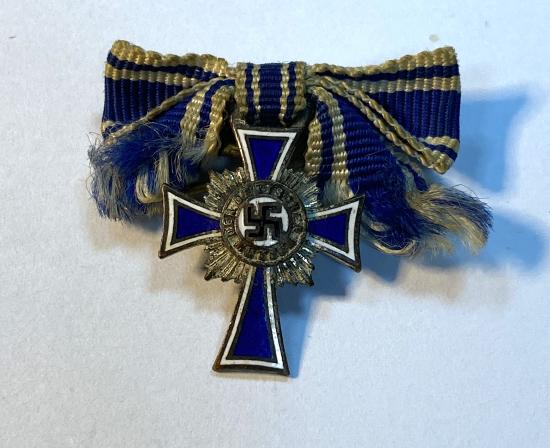 WW2 German Miniature Mother's Cross In Silver 