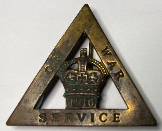 WW1 British On War Service 1916 Badge