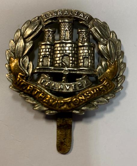 WW2 Northamptonshire Regt Cap Badge